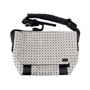 BAO BAO ISSEY MIYAKE プリズム メッセンジャーバッグ 買取実績