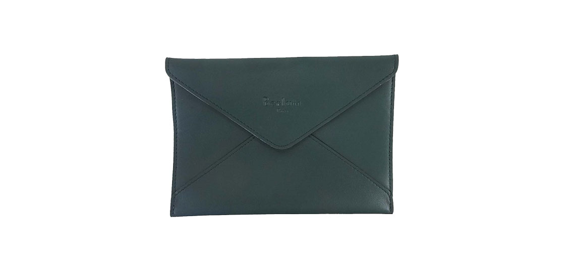 ベルルッティ レザー ポーチ マルチケース 買取実績