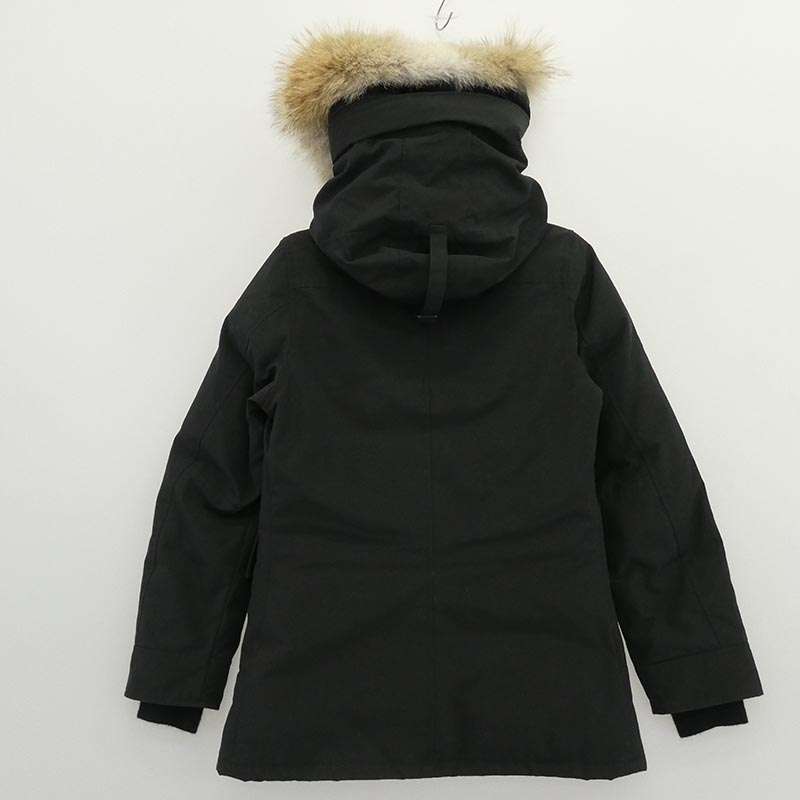 カナダグース 2300JL サザビーリーグタグ CHARLOTTE PARKA シャーロットパーカー ファーフード付き ダウン ジャケット 買取実績 画像