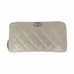 シャネル A80815 ボーイシャネル キャビアスキン ラウンド ジップ ファスナー ウォレット 買取実績 画像