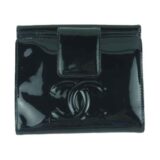 シャネル カメリア エナメル ココマーク 二つ折り 財布 イタリア製 ブラック 買取実績 アイキャッチ画像
