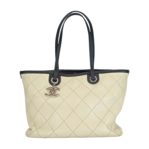 シャネル オンザロード キャビアスキン トートバッグ 買取実績