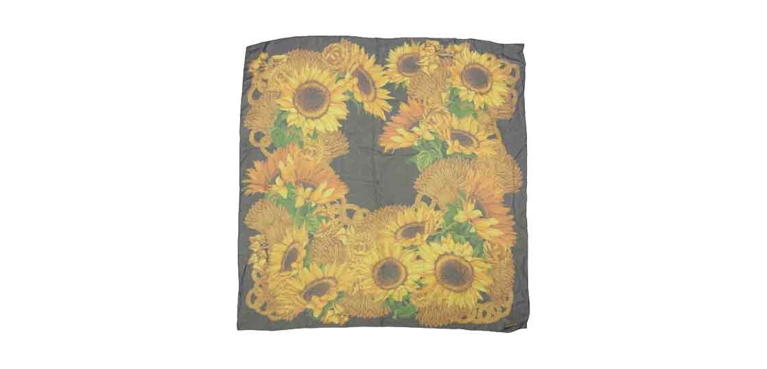 シャネル 向日葵 総柄 スカーフ 買取実績