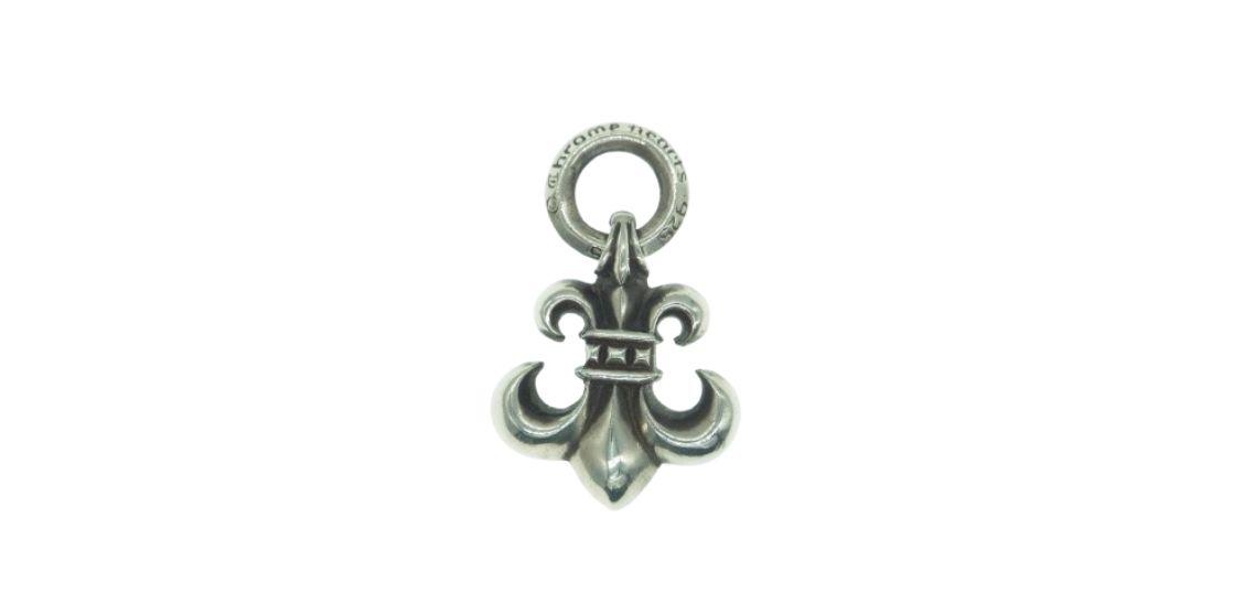 ★定価104000円（7年前）★クロムハーツ CUFF/PYRAM原本無し ☆定価104000円（7年前）☆クロムハーツ CUFF/PYRAM原本無し