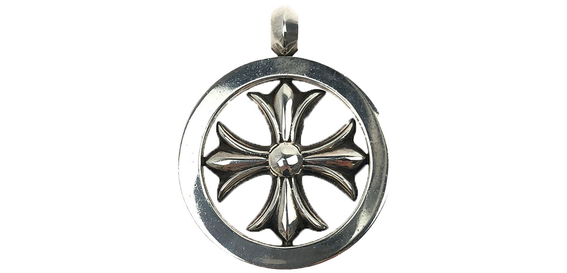超美品 クロムハーツ CHプラス メダリオン ペンダント クロムハーツ ペンダント/ネックレス（Chrome Hearts