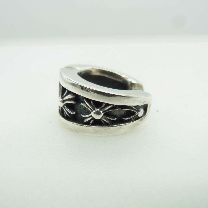 クロムハーツ(原本無) NARROW V-BAND CHX ナロー Vバンド ピアス 買取実績 画像