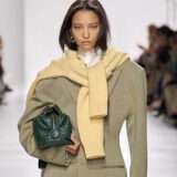 【最新版】ボッテガヴェネタ値上げ完全ガイド｜価格改定の理由と買取相場への影響　アイキャッチ画像