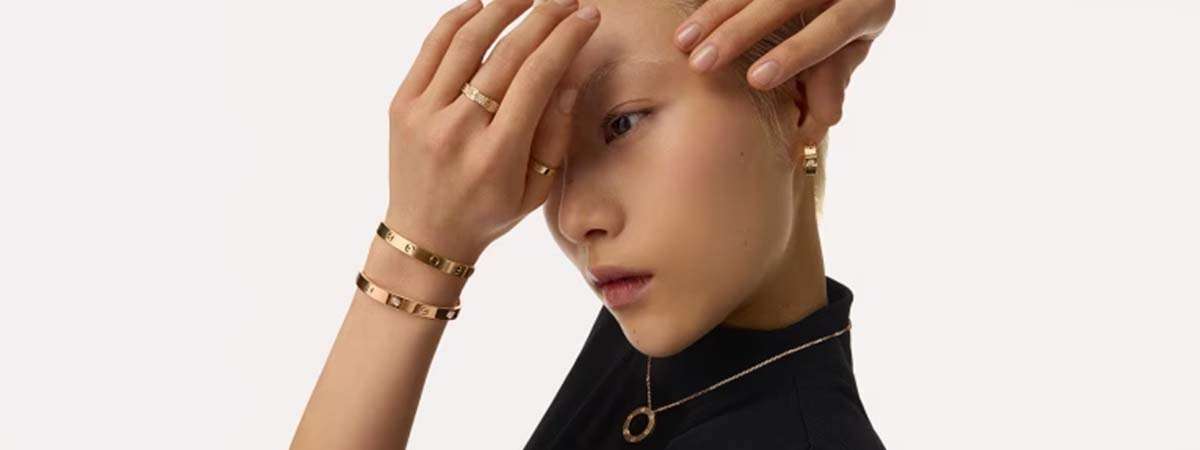 カルティエジュエリー「ラブブレスレット」の歴史｜永遠の愛を誓うジュエリー 画像