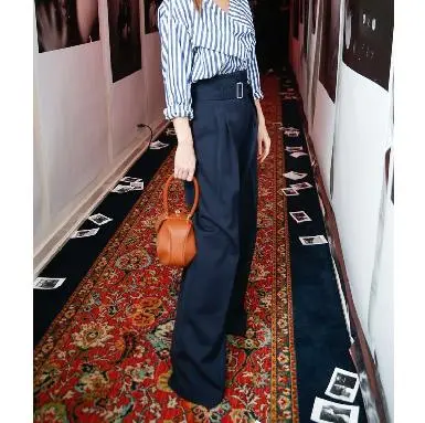 プロ解説】セリーヌ フィービー期とは？代表アイテムと人気の理由を