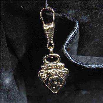 オールドグッチを選ぶ・使う・維持するためのポイント 購入時に押さえるべきチェックポイント 金具やファスナー部分の傷み・変色 画像