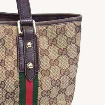 オールドグッチを選ぶ・使う・維持するためのポイント 長く使うための使用方法/メンテナンス キャンバス素材の劣化 画像