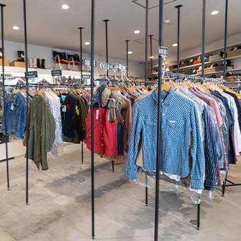 【プロが伝授】失敗しない!信頼できる並行輸入店の見分け方 実店舗の有無 画像
