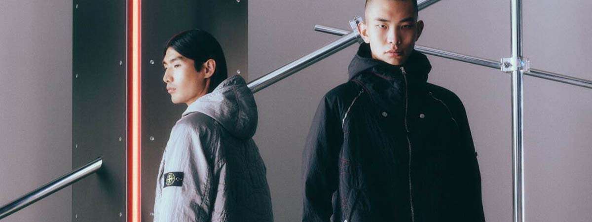 高く売れる服のブランドランキング ストーンアイランド 画像