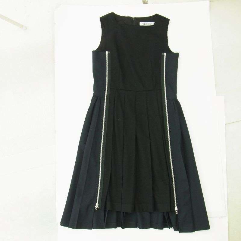 コムデギャルソン AD2017 RT-O007 COMME DES GARCONS コムコム Product-dyed Switched Zip Dress サイドジップ プリーツ ロング ワンピース 買取実績 画像