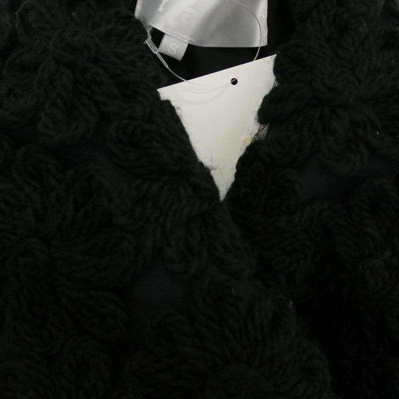 タオ コムデギャルソン 24AW TN-J009-051 ナイロンチュール刺繍 中綿 ケープ ポンチョ 買取実績 画像