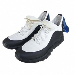 フェンディ ロゴ タグ ハイトップ スニーカー 買取実績