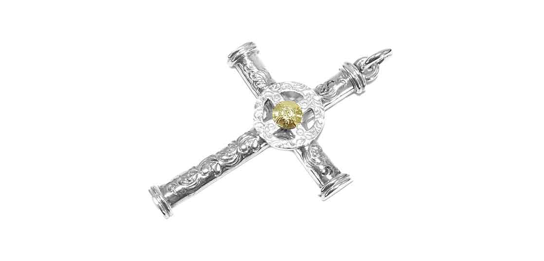 ファーストアローズ P-122 メディスンホイール クロス ペンダントトップ 買取実績