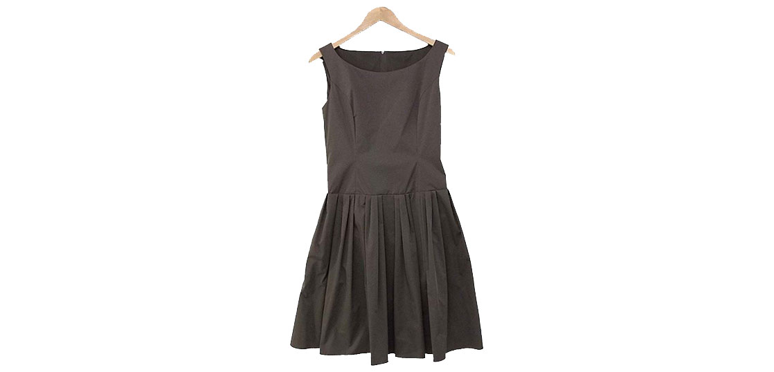 フォクシーうおーダブル ワンピース42♡転売屋購入者フォローもブロックしてます フォクシーニューヨーク Dress Giana 44422 ワンピース 38