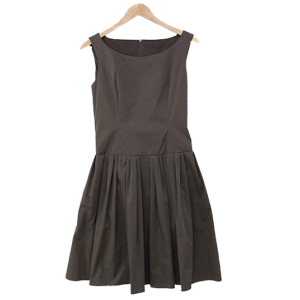 フォクシー 29293-NAOFF220TB ワンピース 買取実績