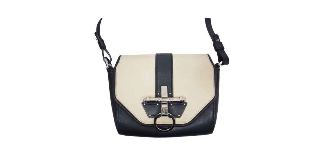 ジバンシィ ラムスキン オブゼディア レザー ショルダー バッグ ブラック 買取実績