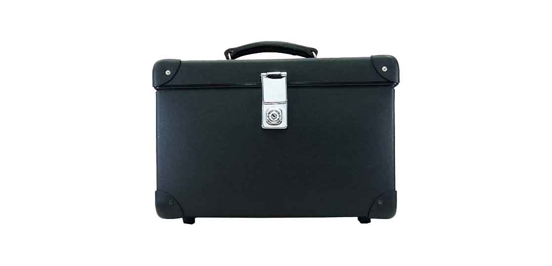 グローブトロッター ×COMMEdesGARCONS バニティケース 買取実績