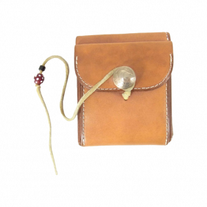 ゴローズ サドルレザー シルバーコンチョ付き 二つ折り ビーズストラップ財布 買取実績