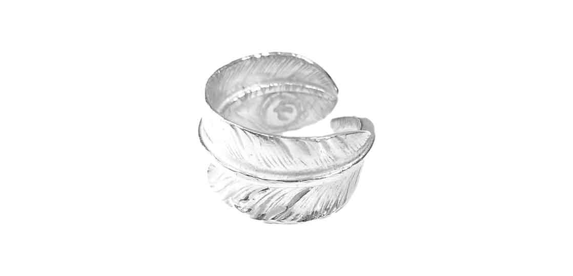 ゴローズ シルバーフェザーリング買取実績