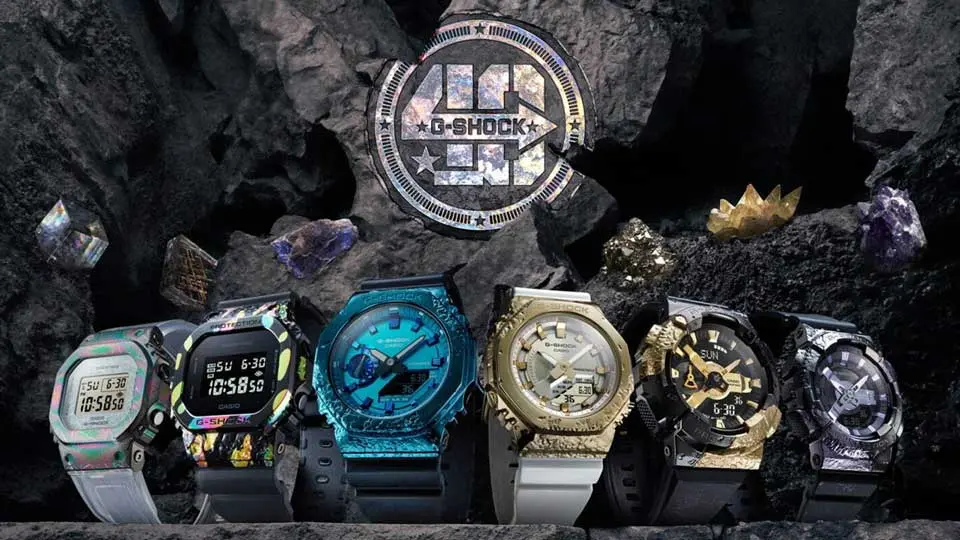 Gショックの名作「ジェイソン」が復刻！ツートンカラーとメタルを