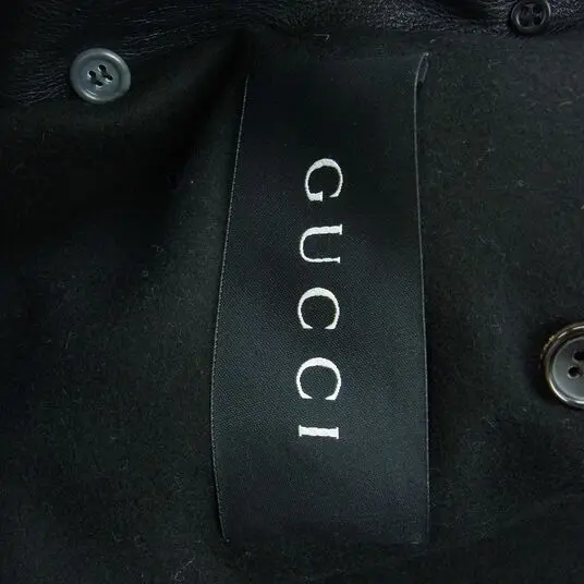 b*様 GUCCI トムフォード期 ダブルブレスト ショートコート チェーンルー グッチ 102573 XN007 トムフォード期 ダブルブレスト 牛革 レザー P