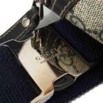 グッチ 233269 520981 GGスプリーム ベルトバッグ PVC ネイビー 買取実績 画像