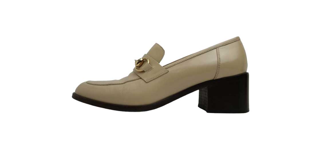 グッチ ビット ローファー ベージュ系 買取実績