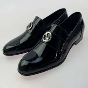 グッチGUCCIローファー　シェリーライン　ホースビット GUCCI グッチ パテントレザー シェリーライン ホースビット ローファー