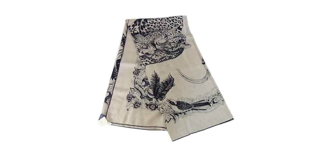 エルメス スカーフ 19AW H243352S 01 JungleLoveTattoo shawl 140 買取実績
