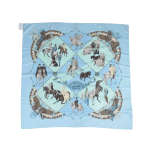 エルメス カレ 90 Musee Vivant du Cheval Chantilly シャンティイ城馬の博物館 シルク100% スカーフ ライトブルー 買取実績