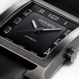 エルメスのメンズ腕時計にチタン製の新作モデルが登場！買取価格も公開中　アイキャッチ画像