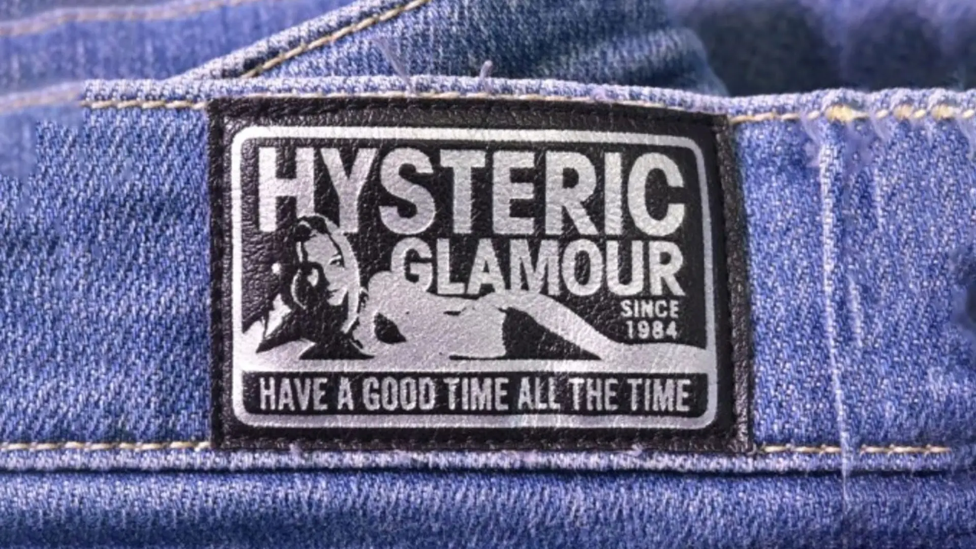 ヒステリックグラマーデニムとニットミックス HYSTERIC GLAMOUR - VIXEN GIRL編込 カウチン / ブラック | Tempt