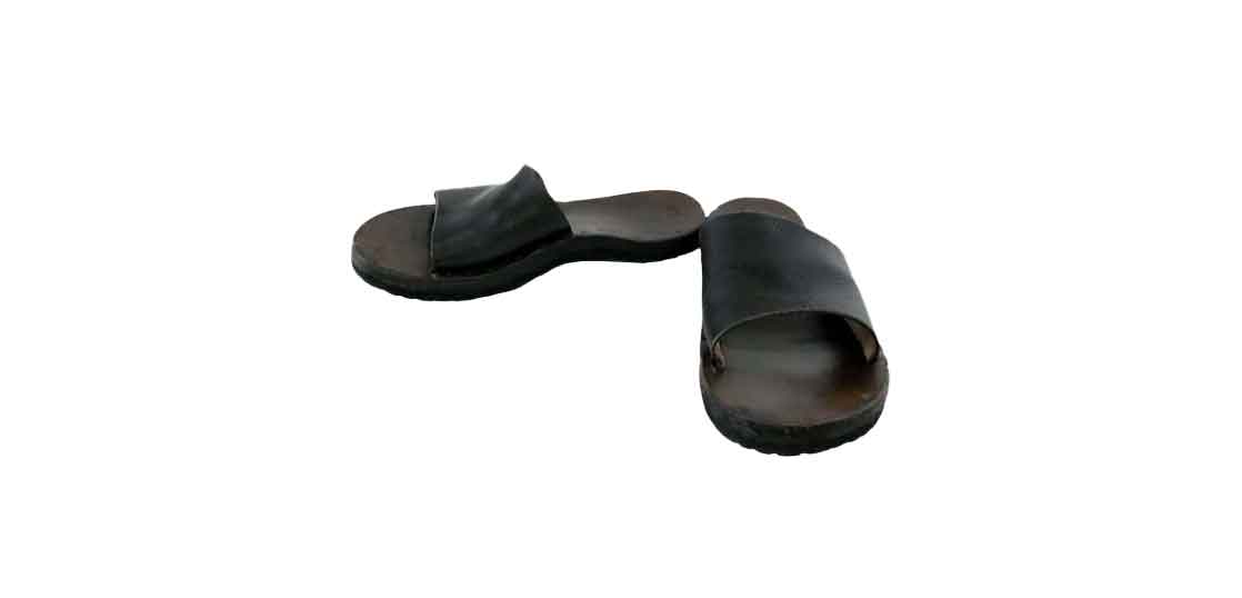 ユッタニューマン SIMONE レザー サンダル 買取実績