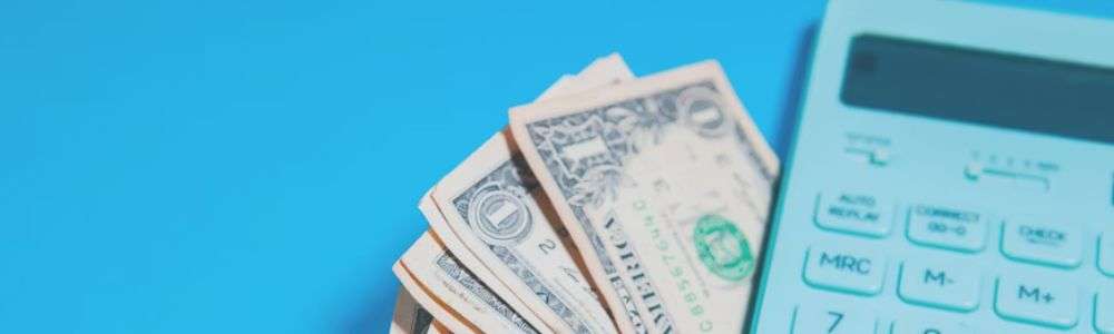 ブランド品・ブランド古着LINE査定のデメリットと対策 【デメリット1】写真のみの査定のため実物と金額が変わる可能性 画像