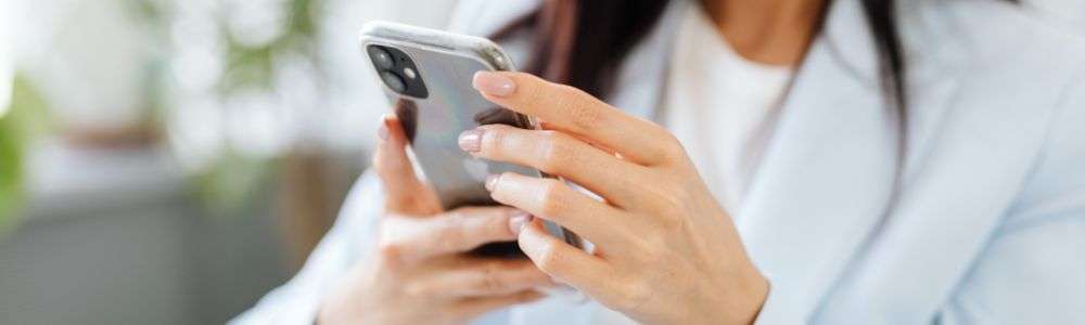 LINE査定で正確な査定額を引き出す写真撮影のコツ 明るい場所・自然光で撮影する 画像