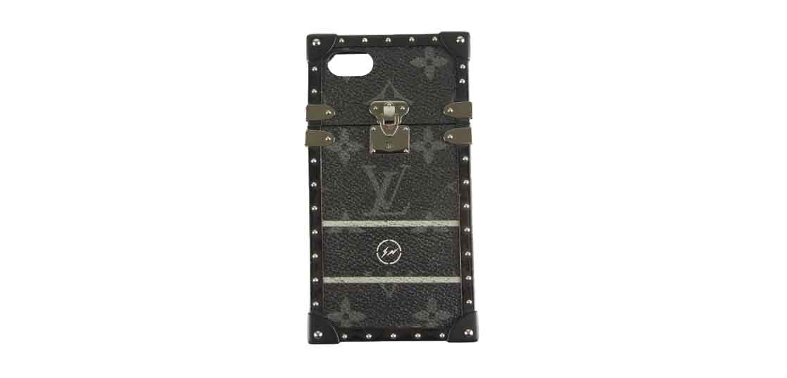 ルイヴィトン  M62613 モノグラム エクリプス フラグメント アイトランク アイフォンケース 買取実績