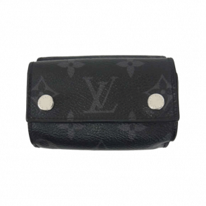 ルイヴィトン M67630 モノグラム エクリプス ディスカバリー コンパクトウォレット 買取実績