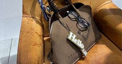 マディソンブルーの高価買取ポイント コラボアイテムは高く売れます。 画像