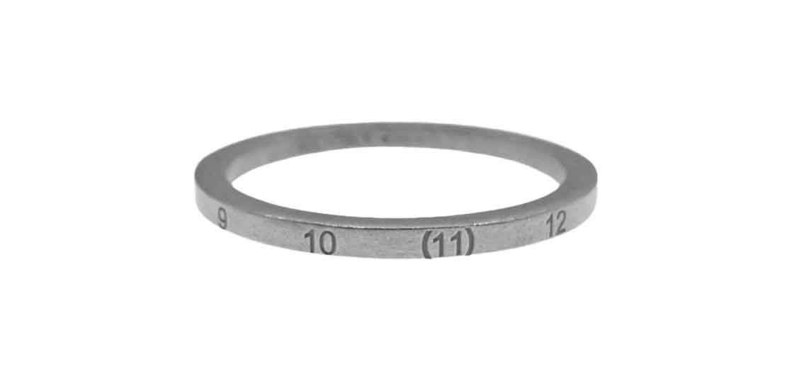 マルジェラ リング SM1UQ0049 S12967 951 SLIM NUMBER RING 買取実績