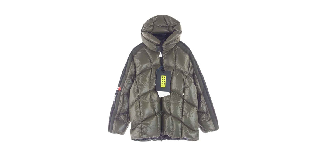 モンクレール アディダスコラボ BEISER JACKET サイドライン ダウンジャケット買取実績