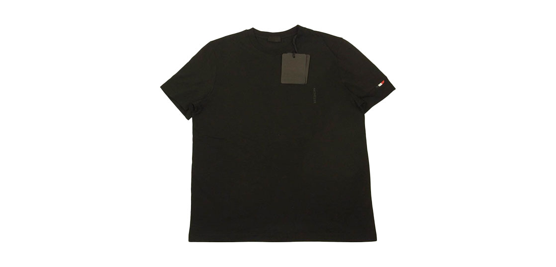 モンクレール MAGLIA 縦ロゴ デザイン Tシャツ 買取実績