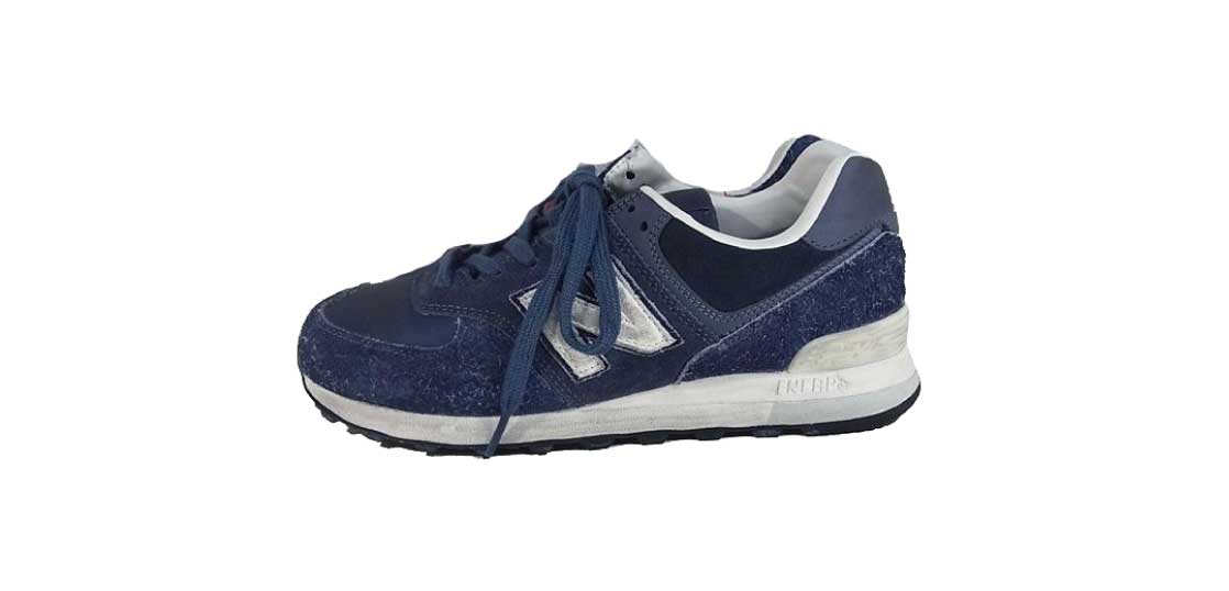 ニューバランス × INVINCIBLE インヴィンシブル ML574INV スニーカー 紺買取実績