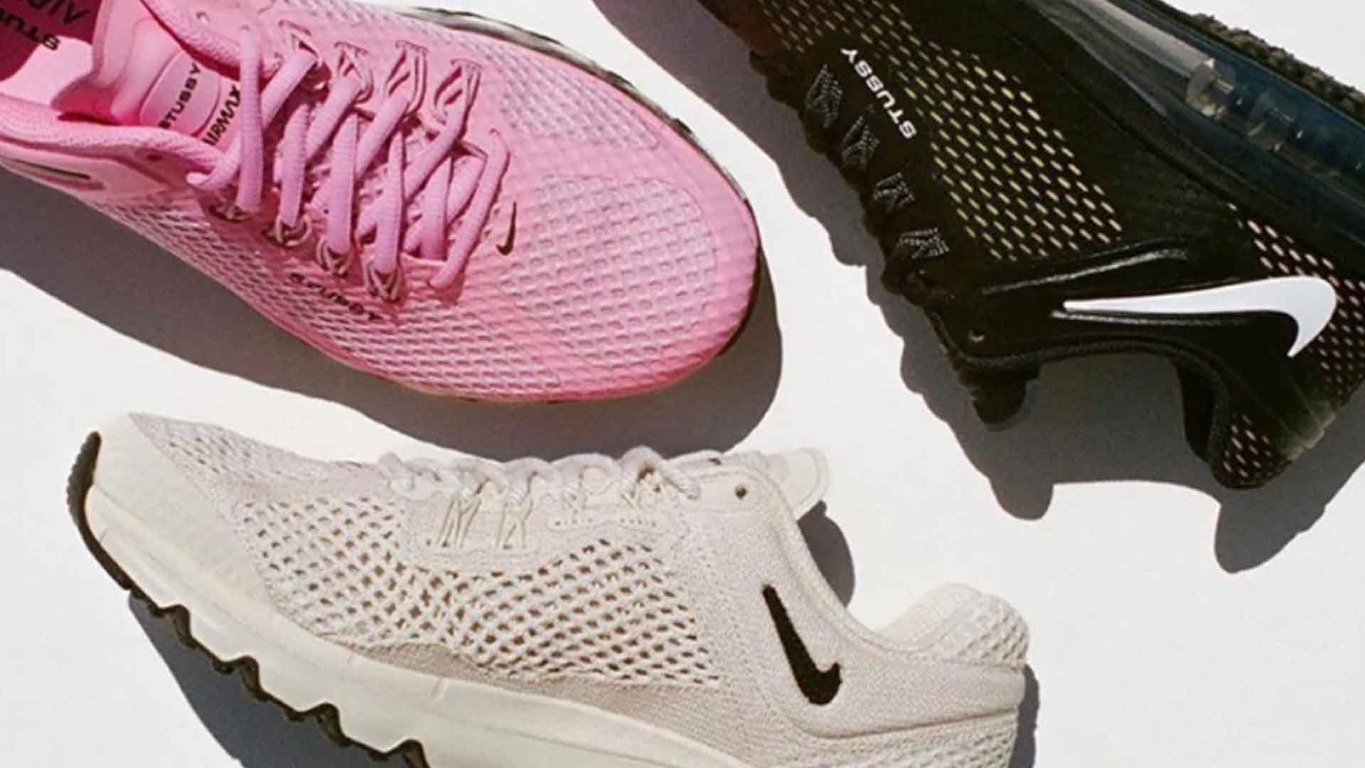 STUSSY×NIKEのコラボスニーカー「AIR MAX 2013」をご紹介!買取 STUSSY×NIKEのコラボスニーカー「AIR MAX 2013」をご紹介!買取