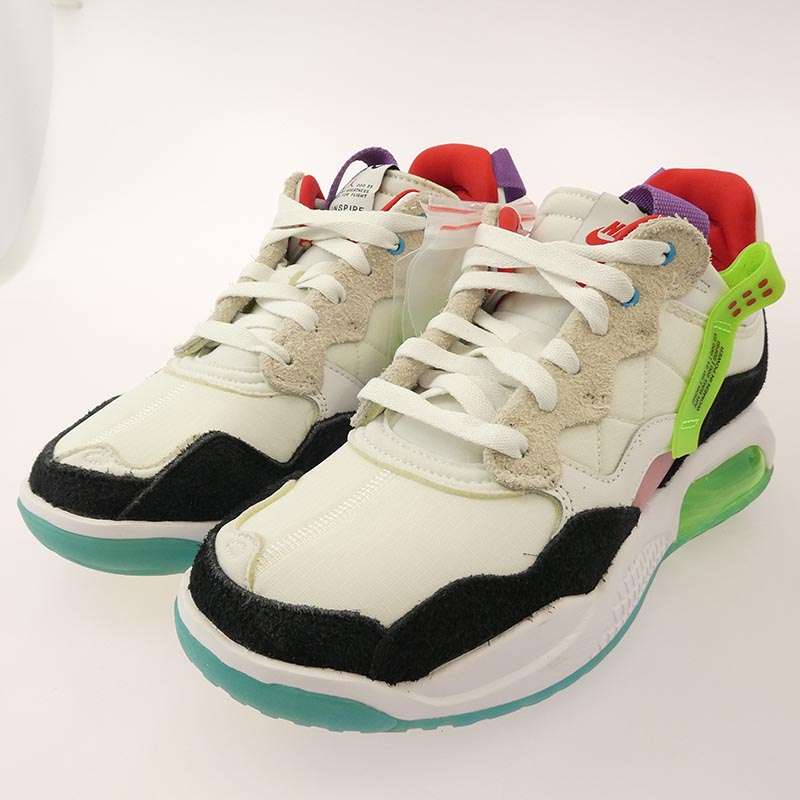 ナイキ CV8122-100 JORDAN MA2 Greatest Gift ジョーダン スニーカー 買取実績 画像