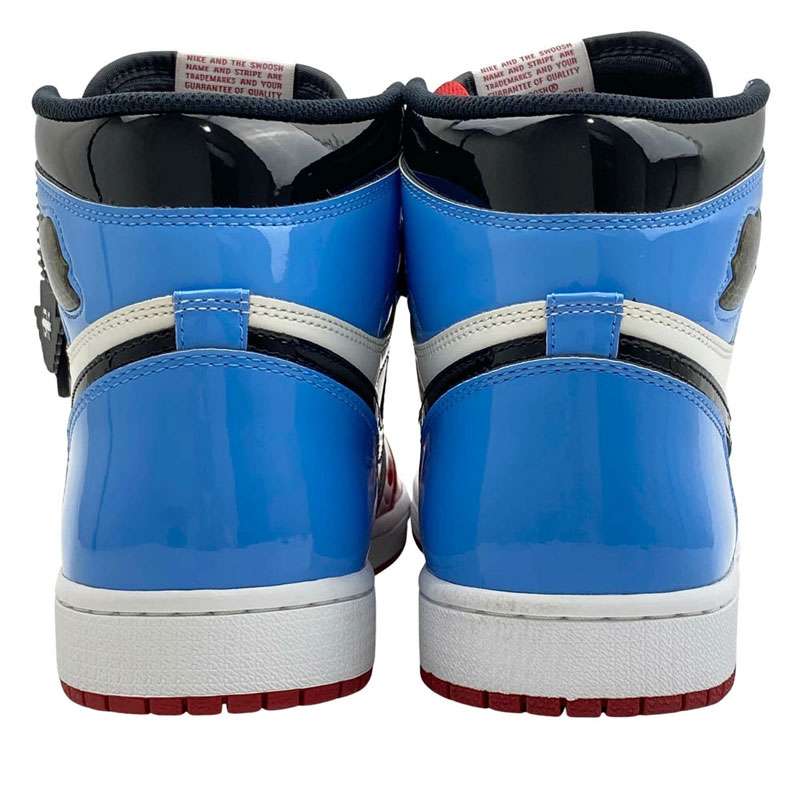 ナイキ CK5666-100 Air Jordan 1 High OG Fearless エアジョーダン1 ハイ OG フィアレス ハイカット パテント エナメル スニーカー 買取実績 画像