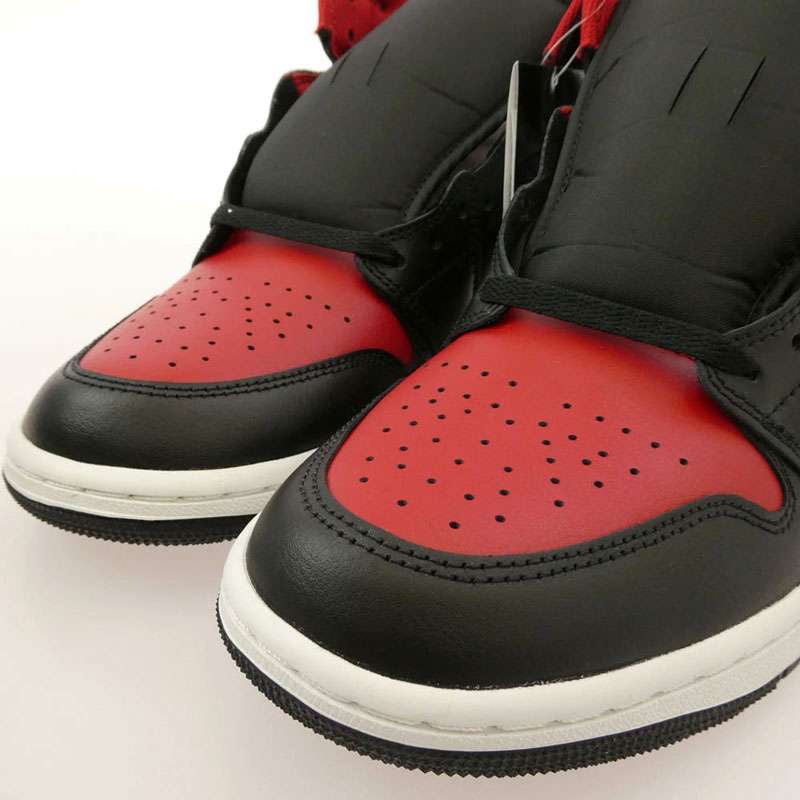 ナイキ DQ8426-067 Air Jordan 1 Mid Bred AJ1 エアジョーダン ミッド ブレッド スニーカー 買取実績 画像